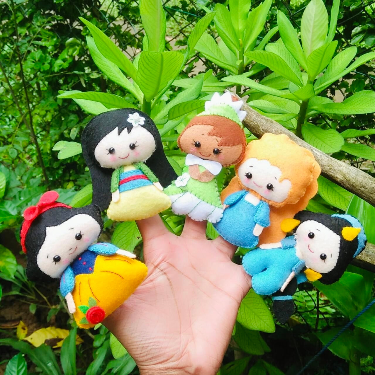 Princess ornaments / finger puppets