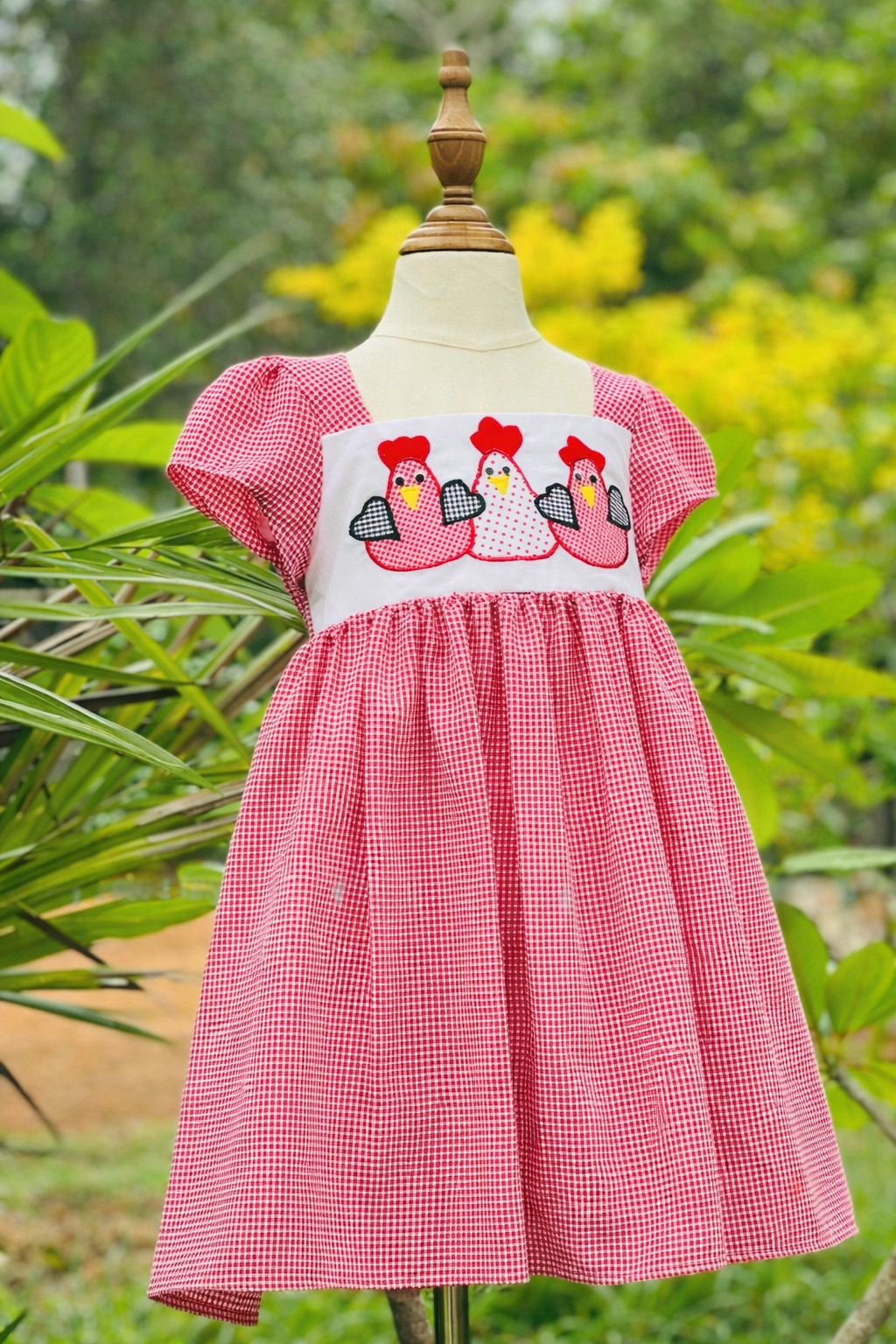 Mrs.Hen Dress