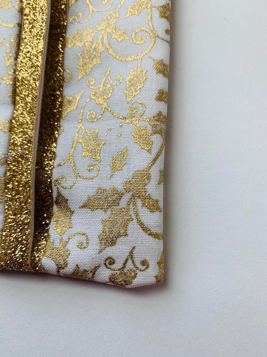 Gold Christmas Fabric Tissue Holder, Pocket Tissue Holder, Mini Tissue Pouch, Travel Tissue Holder, Pocket Tissue Cover, Kleenex Case