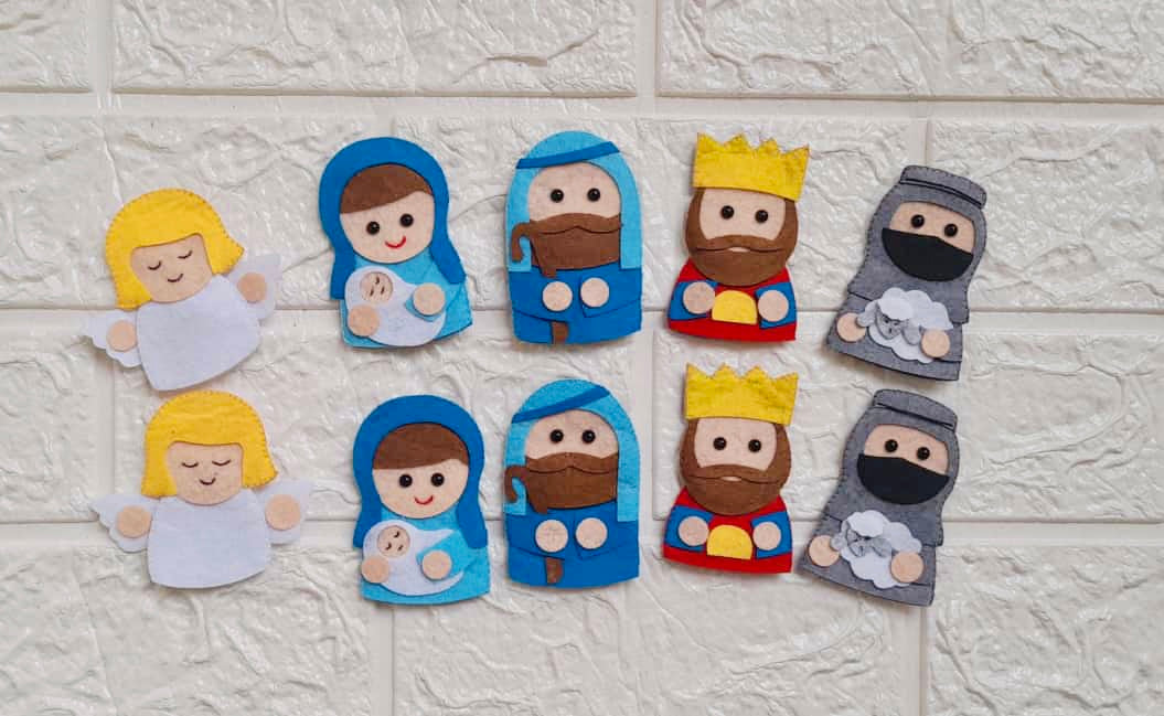 Nativity set finger puppets