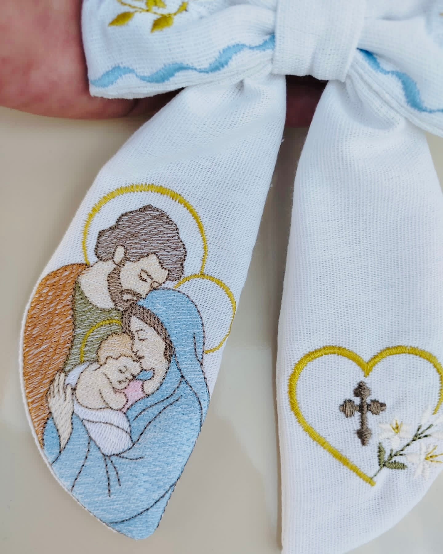Christmas ( Holy Family ) Bow