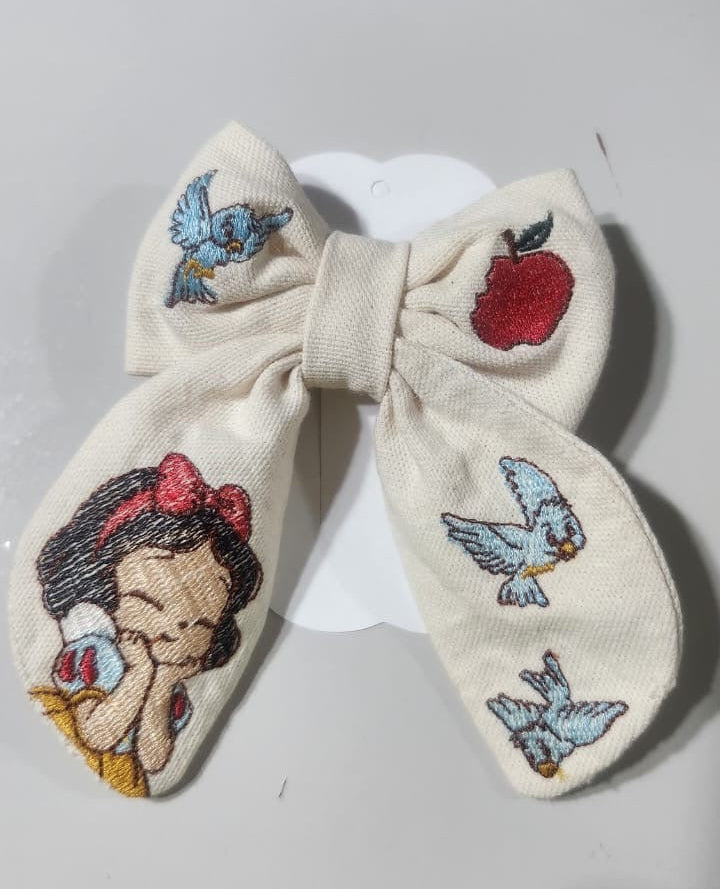 Princess bow