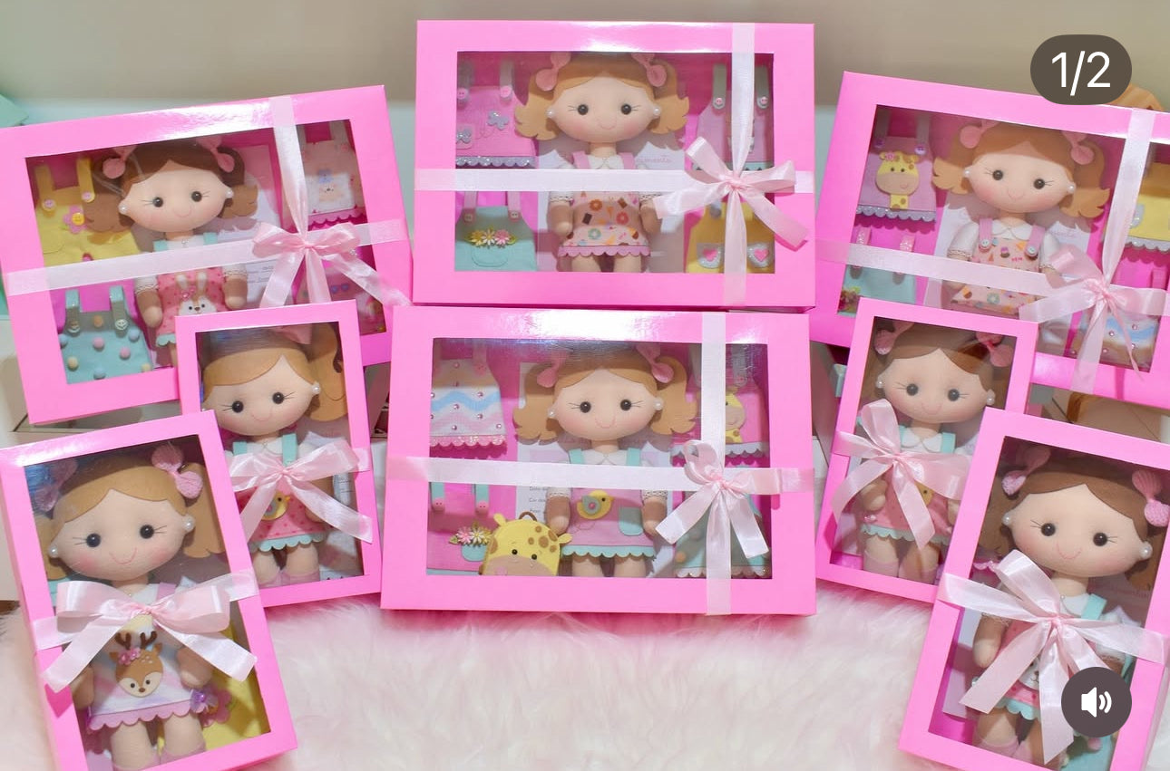 Dolls house and doll set