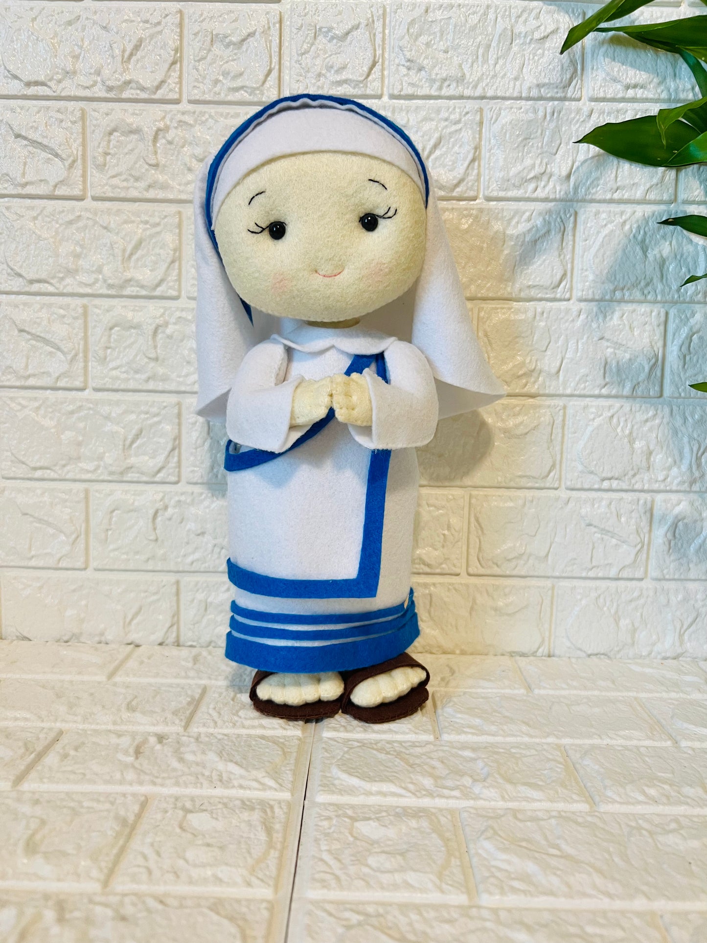 Saint Theresa of Calcutta St Theresa , saint doll, saint ornaments, baptism gift, first communion gift, customized saint doll, Saint Theresa