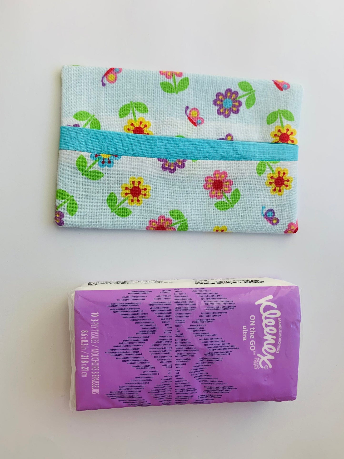 Flowers Fabric Tissue Holder, Pocket Tissue Holder, Mini Tissue Pouch, Travel Tissue Holder, Pocket Tissue Cover, Kleenex Case