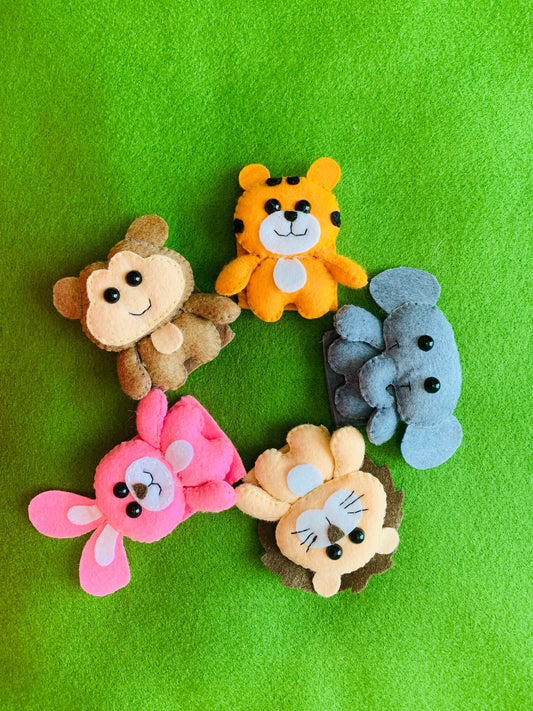 Forest wild Animals finger puppets-Children kid Puppets great to entertain your chid toddler- Great for teachers-quiet toys