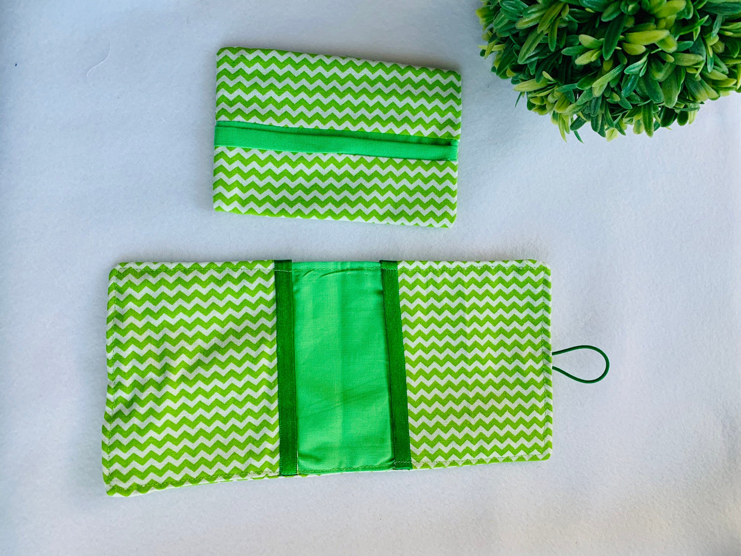 Sanitary Pad Holder, Pouch, Privacy pouch, green Feminine Pouch, Toiletry Bag, School , College, Teen Menstrual