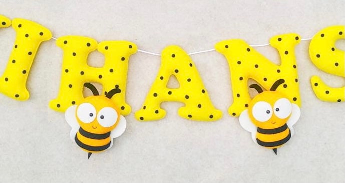 Felt name banner, honey bee garland, Bee banner, nursery decor, personalized gift, felt letters, baby name banner, name garland, name sign