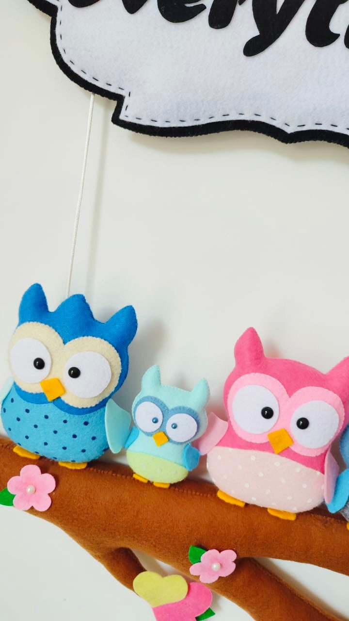 Family theme wall hanger, owl wall hanger, owl theme wall decoration, family theme wall decoration, gift for house warming