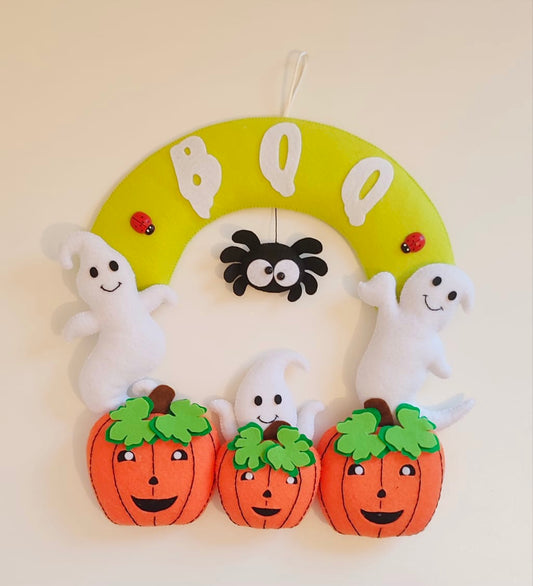 Halloween door wreath / wall hanger