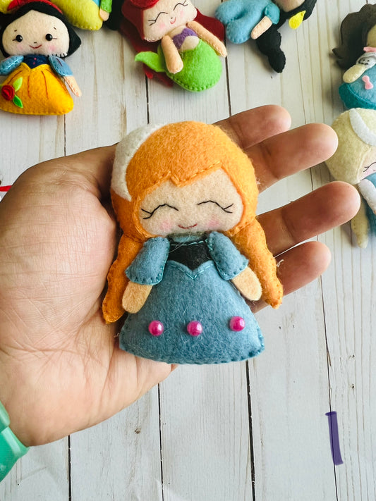 Princess ornaments / finger puppets