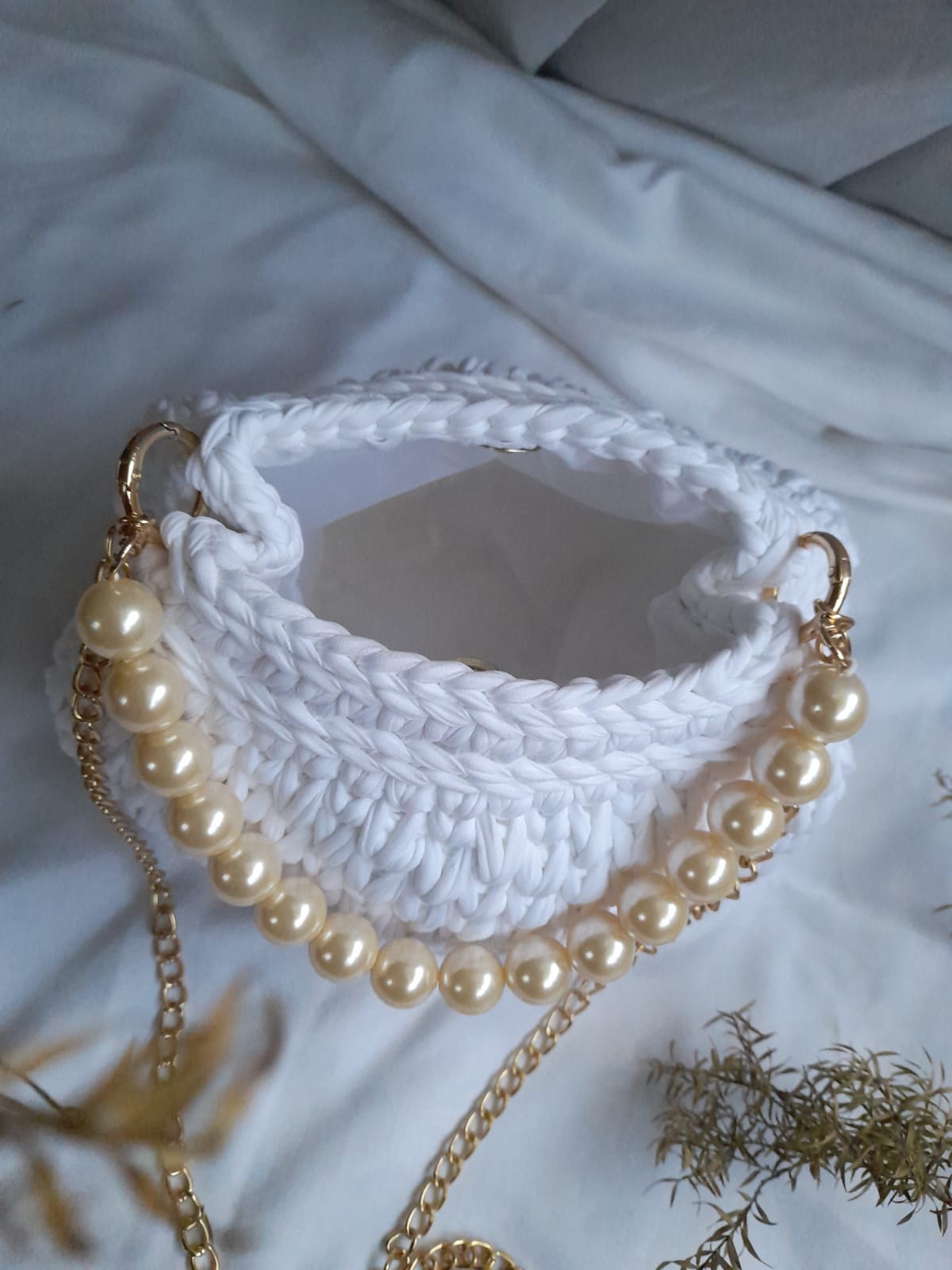 Crochet hand bag